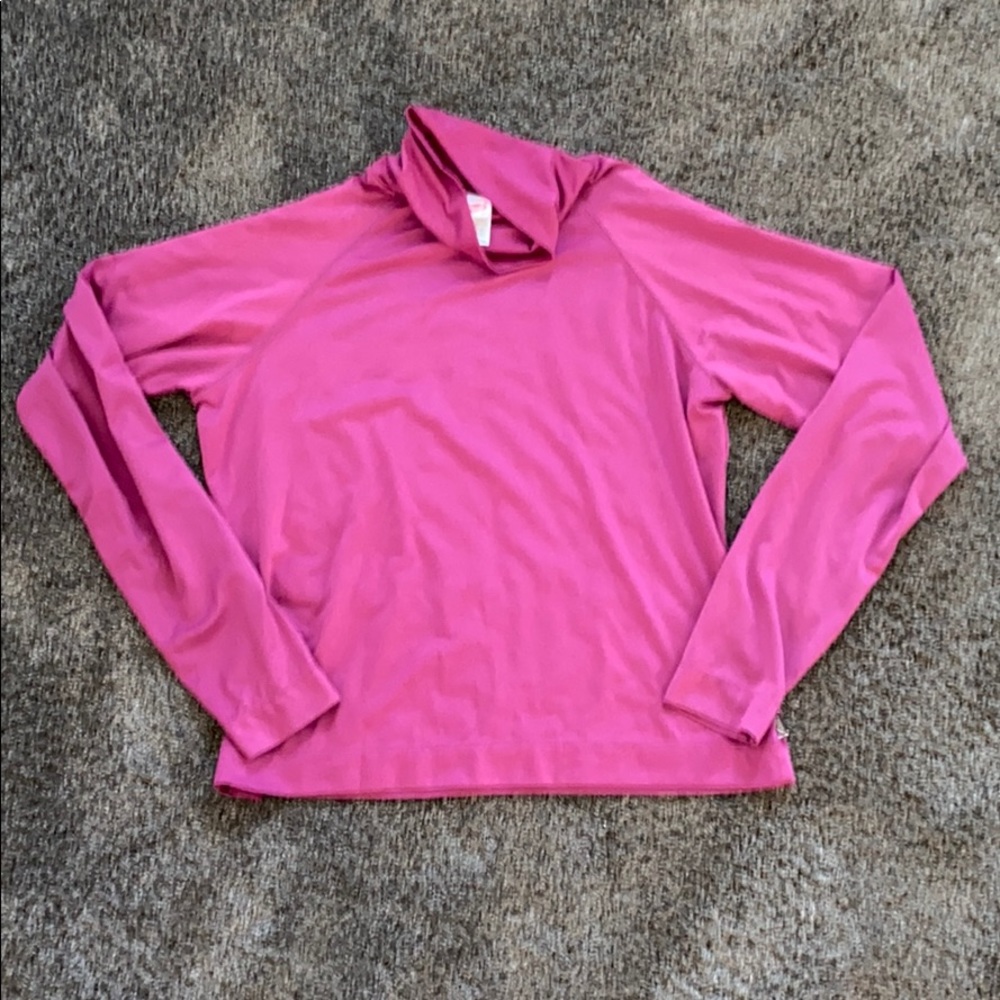 AVIA  Turtle Neck.
